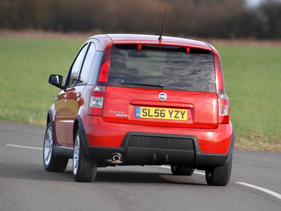  Fiat Panda 100 HP 2006 года  (UK) (фото 6 из 16)
